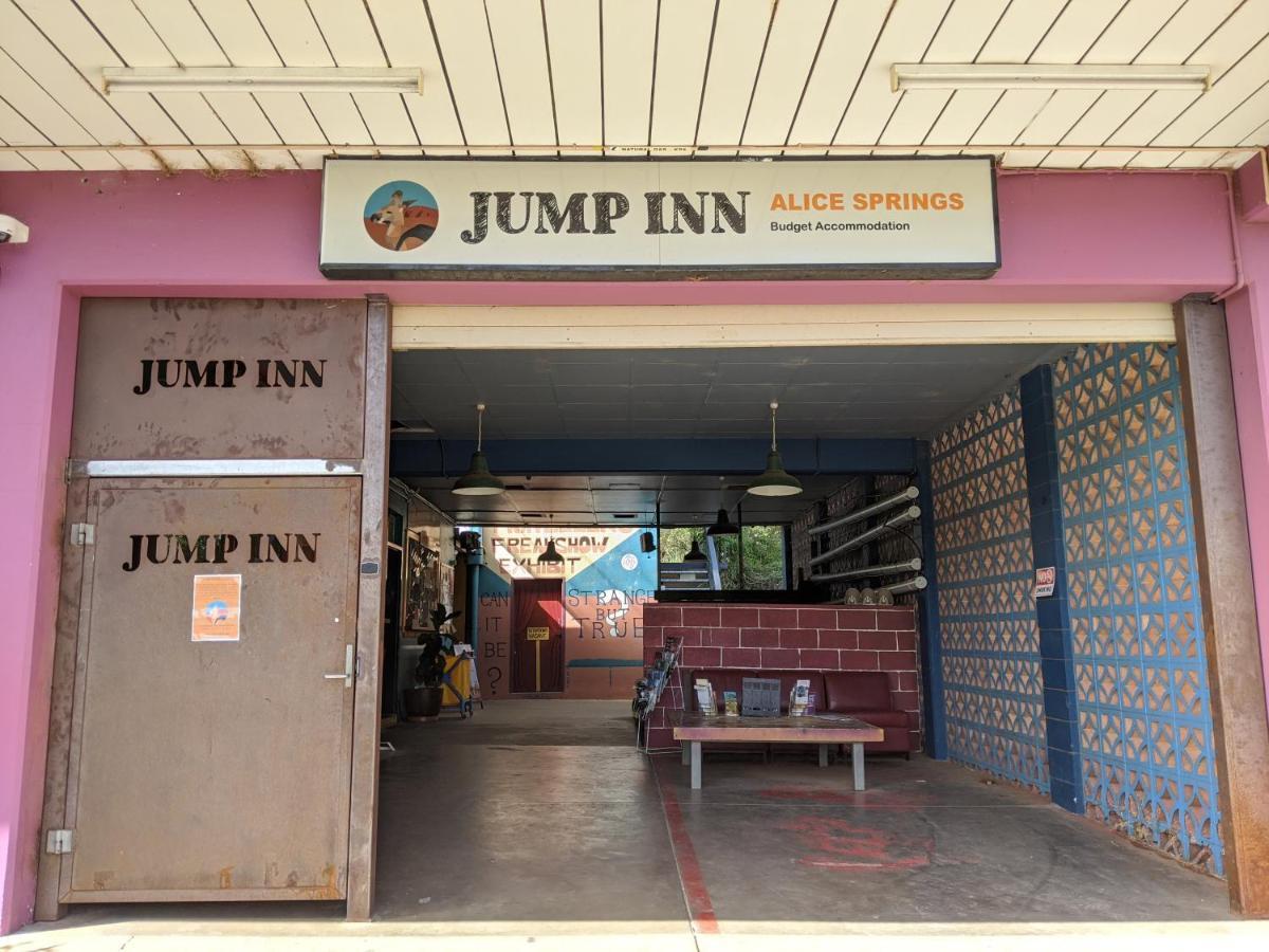 Jump Inn Alice Budget Accommodation Alice Springs Exteriér fotografie